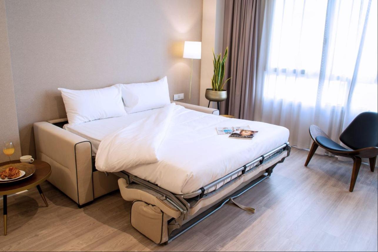 Aparthotel Voghe Premium Flats à Valence Extérieur photo